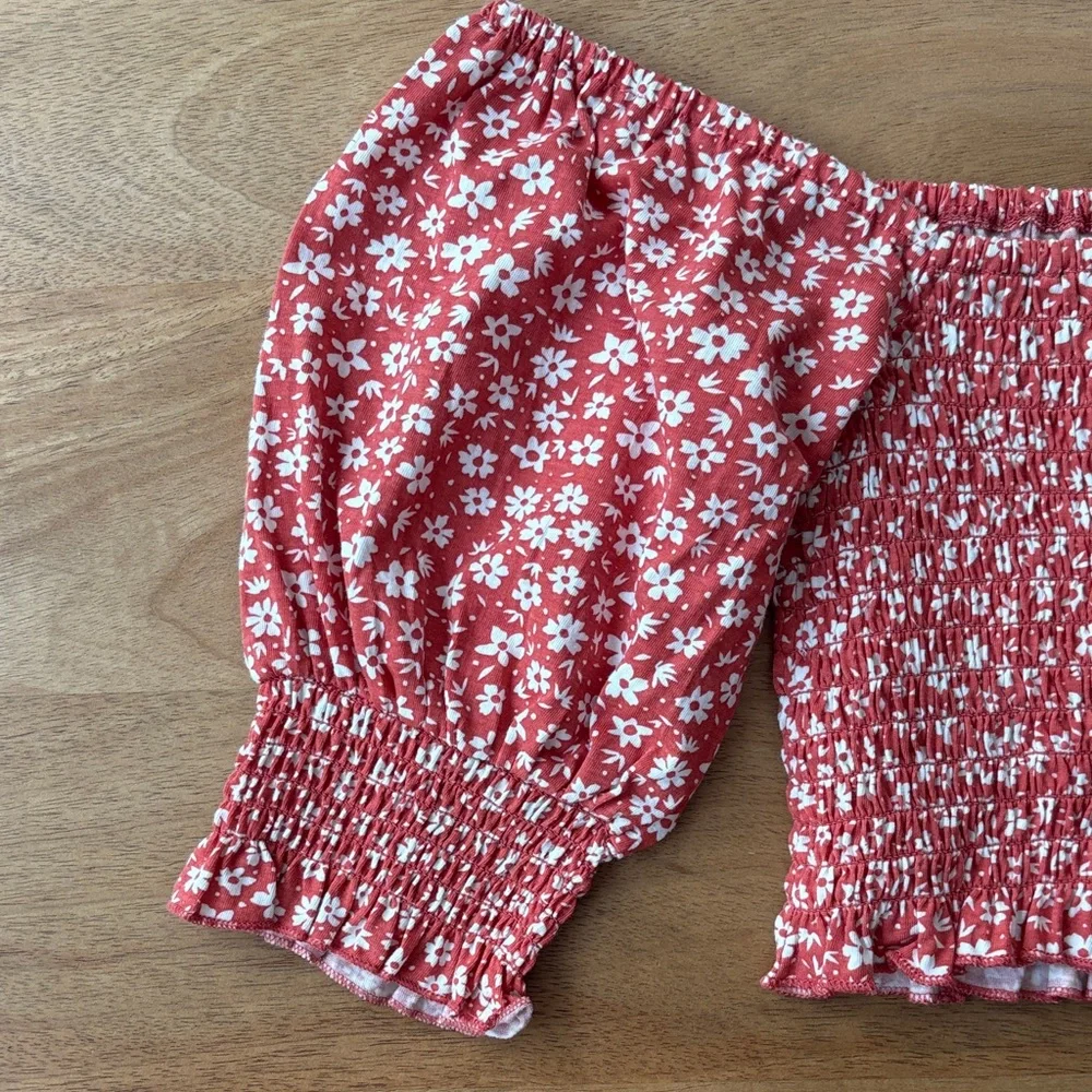 Billabong Red Floral Off-Shoulder Blouse - Picture 3 of 6